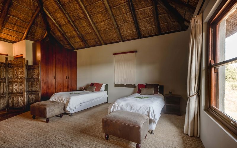 Hlosi  Lodge 19